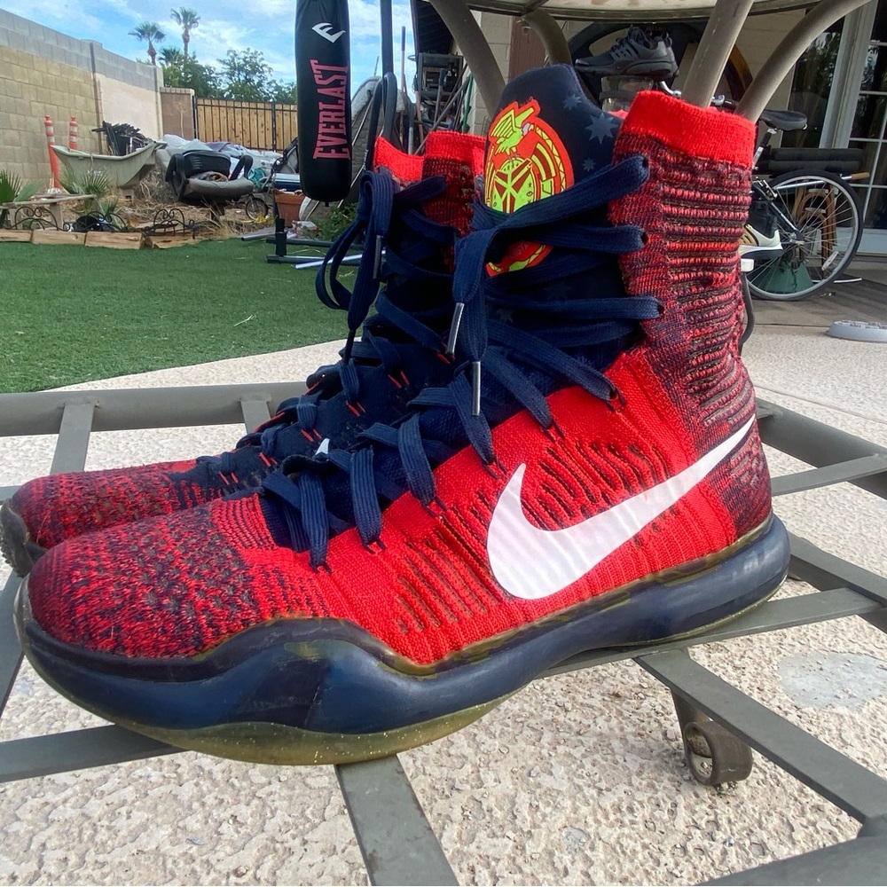 Kobe 10 Elite High American colorway. In very good condition & very clean